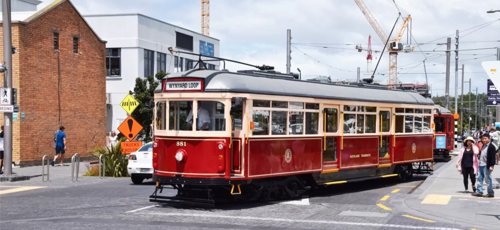 Motat Tram