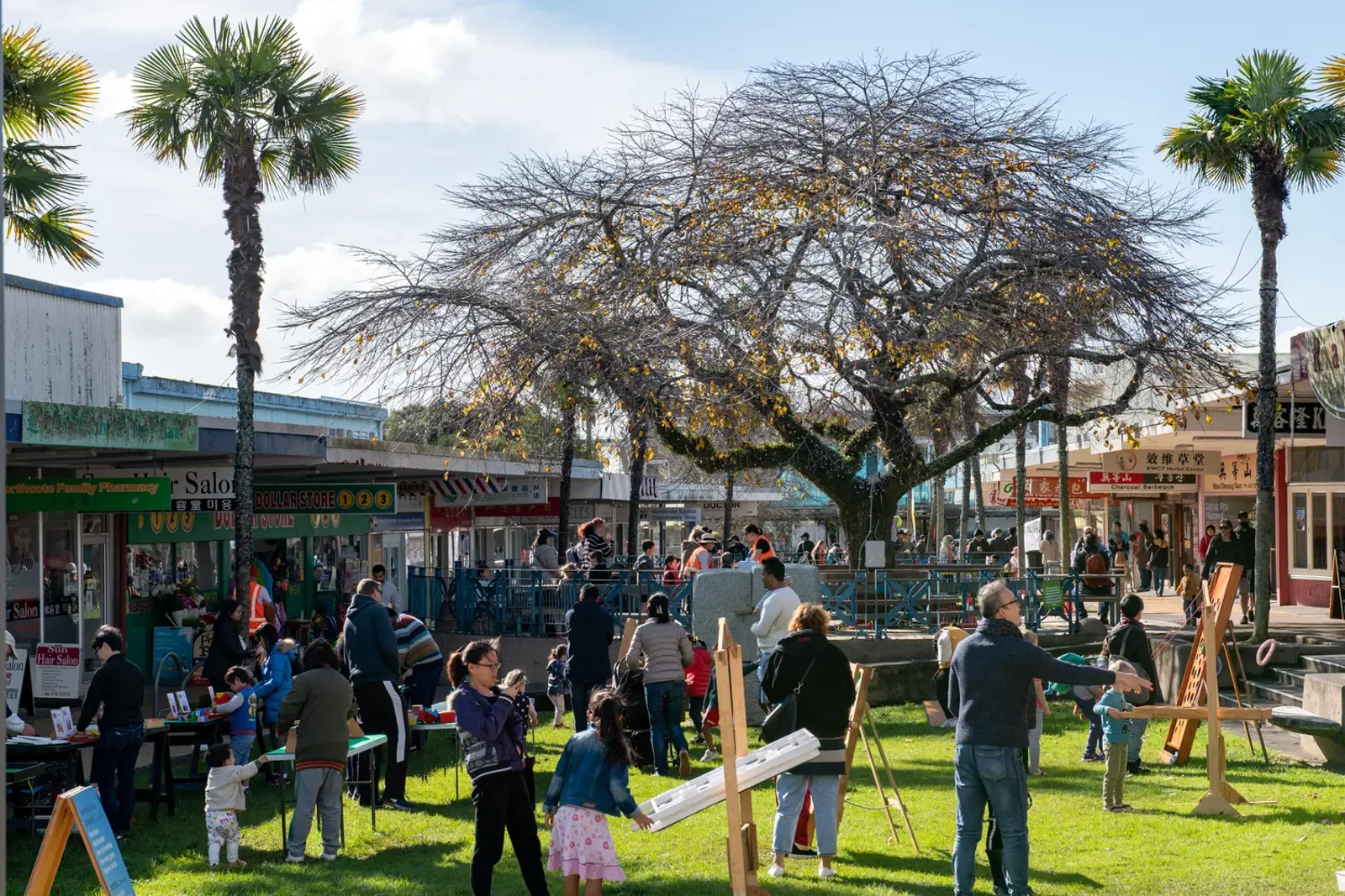 Space And Snow At Northcote Winter Family Day12