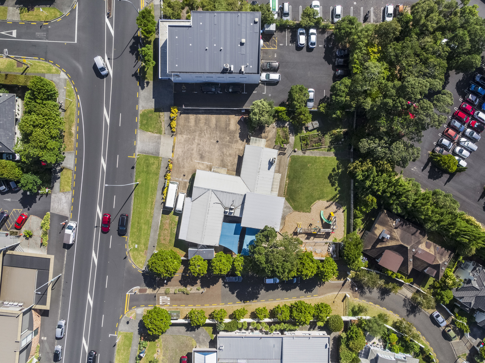 Neighbourhoods Meadowbank02i2 2 29 ST JOHNS RD 14