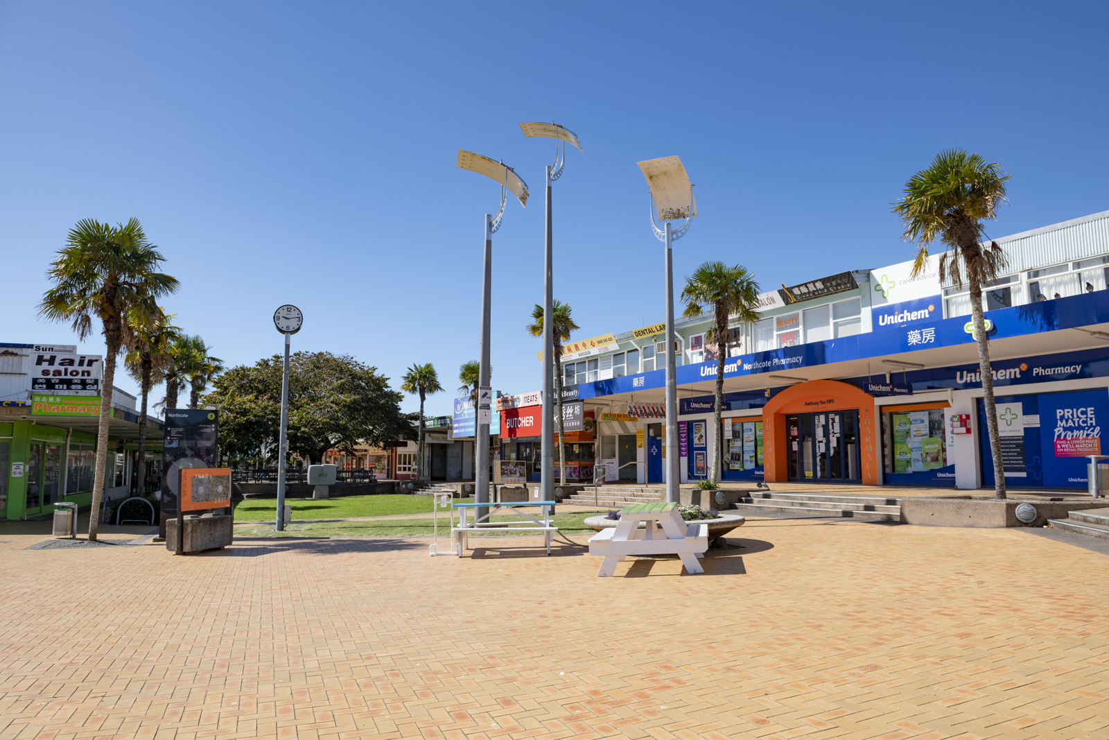 Northcote 2204 4301
