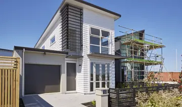 First Home Completed At The Airfields, Hobsonville Point